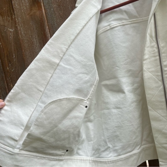 LILLA P Women’s White Moto Bomber Zip Up Corduroy Jacket NWOT Size Medium - Picture 8 of 15